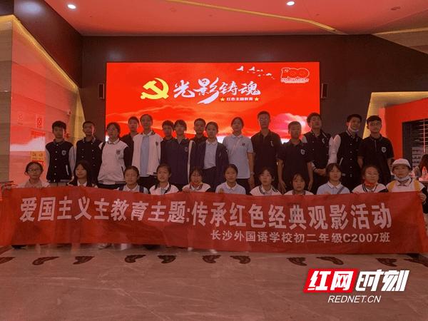 逃出昏暗的地下室2